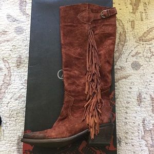 Suede fringe boots...